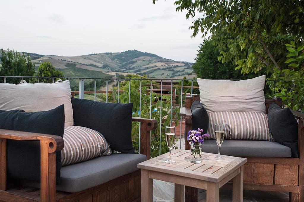 Relais B&B Betty Bike Sasso Feltrio Exterior foto