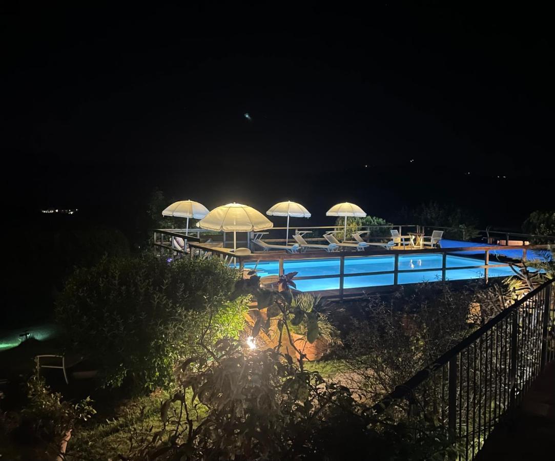 Relais B&B Betty Bike Sasso Feltrio Exterior foto